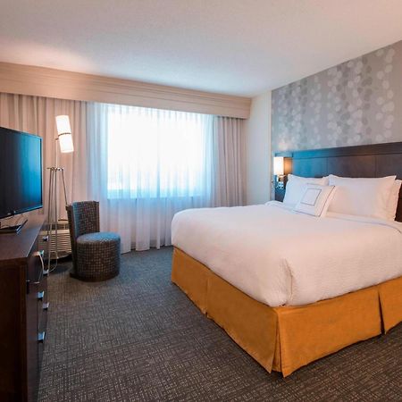 Courtyard By Marriott Columbus Otel Dış mekan fotoğraf