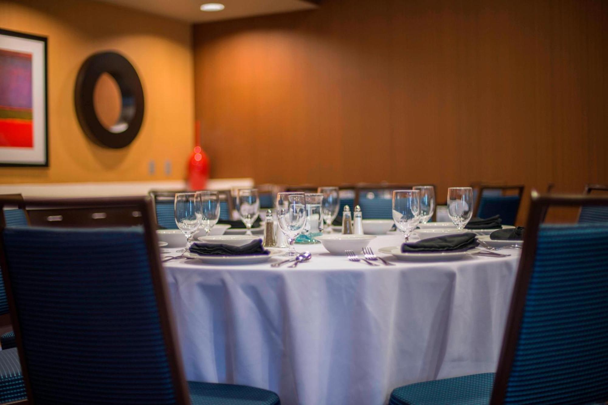 Courtyard By Marriott Columbus Otel Dış mekan fotoğraf