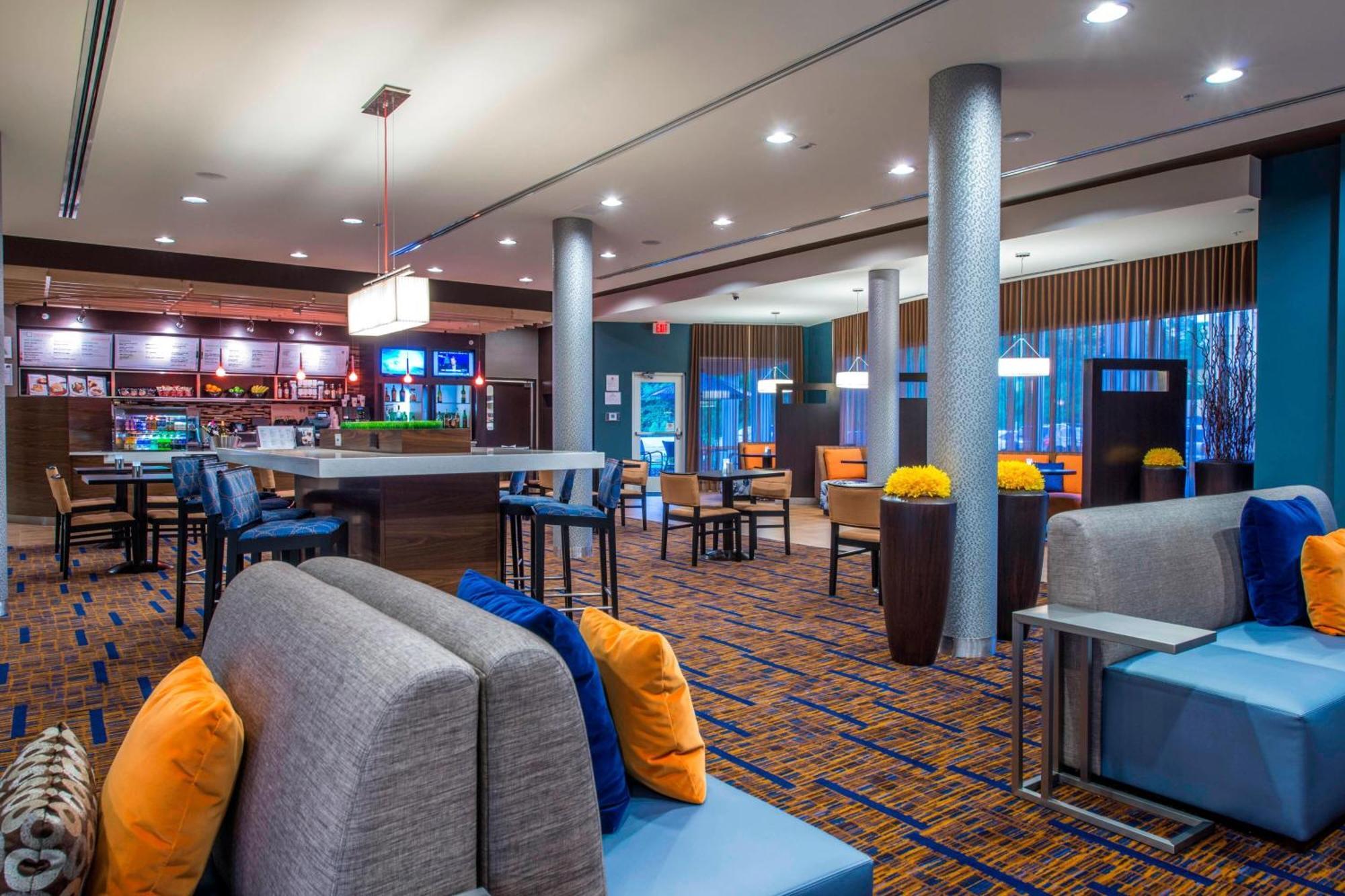 Courtyard By Marriott Columbus Otel Dış mekan fotoğraf