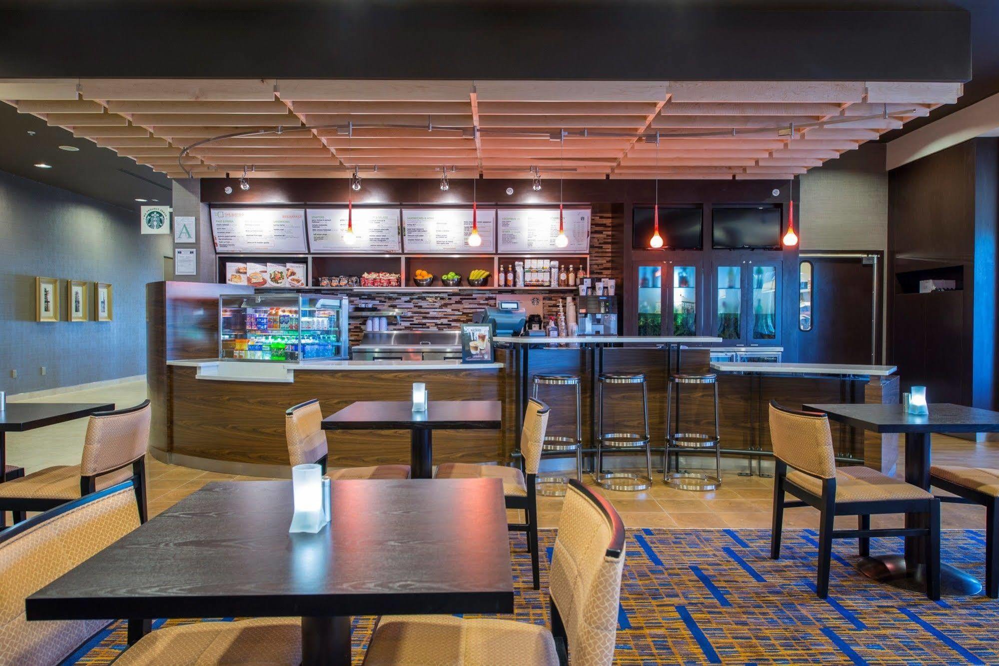 Courtyard By Marriott Columbus Otel Dış mekan fotoğraf